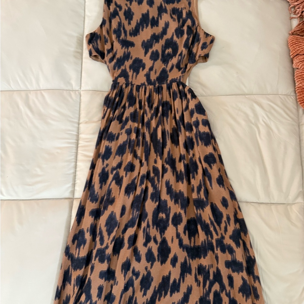 Leopard Print Sleeveless Dress